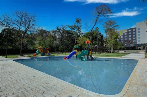 hilton iguazú golf resort.